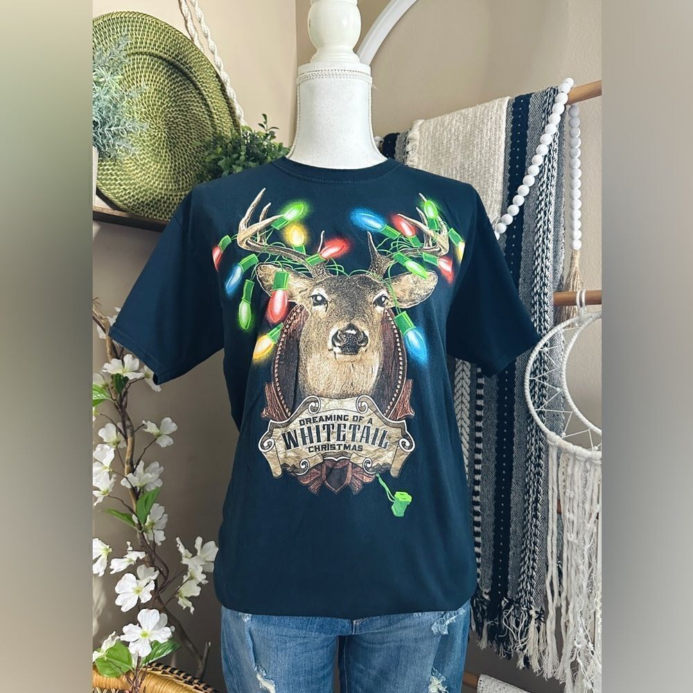 Dec 25 White Tail Deer Gorpcore Hunter Christmas T Shirt Unisex